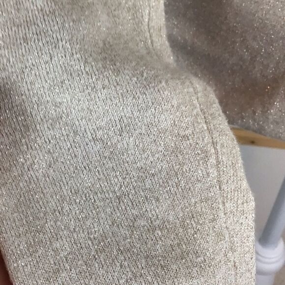 Essentiel Antwerp silver, cream luxury metallic V back sweater.Runs big Belgium - Picture 4 of 9